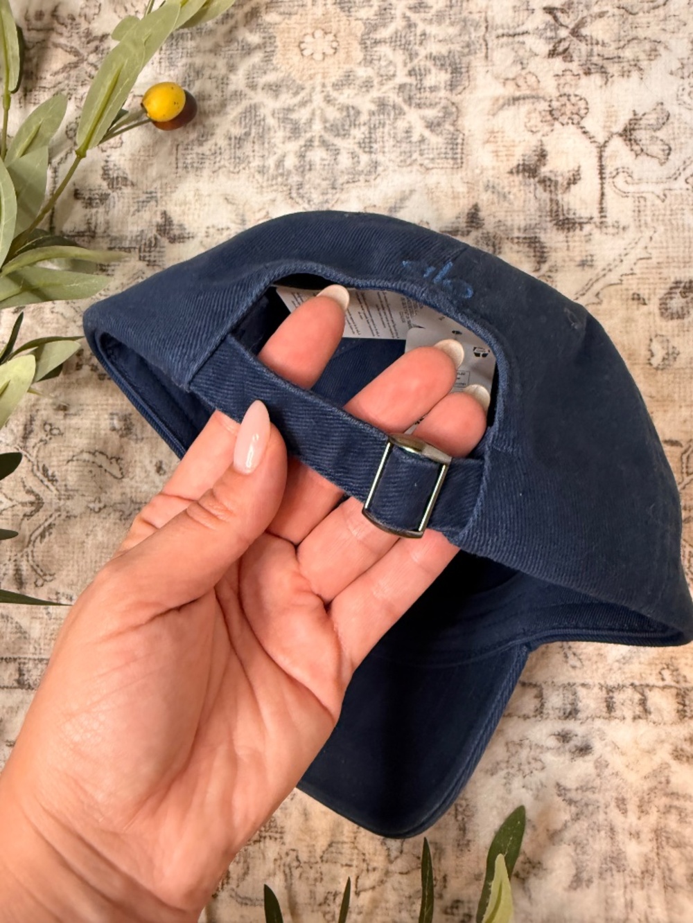 NWT Alo Yoga Washed Off-Duty Cap Vintage Navy Adjustable One Size - Picture 5 of 5